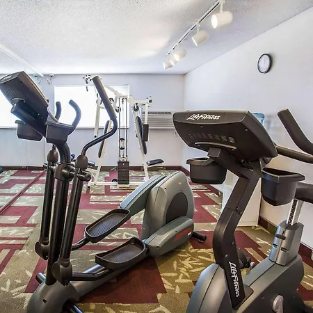 Quality Inn Kirkland-3