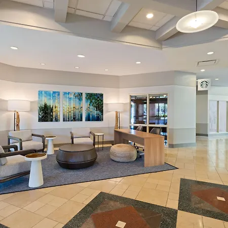 Embassy Suites By Hilton Tampa Usf Near Busch Gardens-2