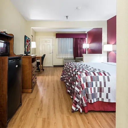 Red Roof Inn Conroe North - Willis-3