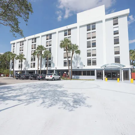 B&B Hotel Miami Airport-2