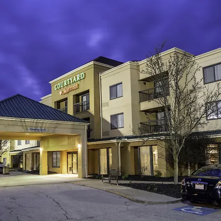 Courtyard By Marriott Cleveland Willoughby-2