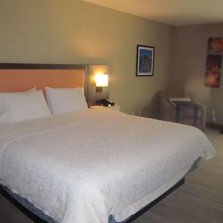 Hampton Inn El Dorado-3