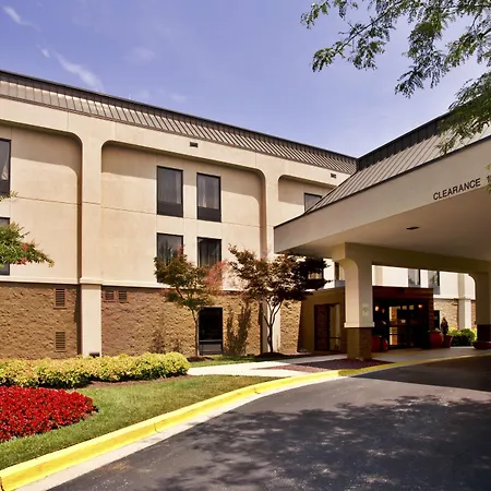 Hampton Inn Bowie-3