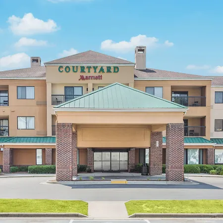 Courtyard By Marriott Rocky Mount-2