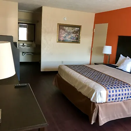 American Inn-3