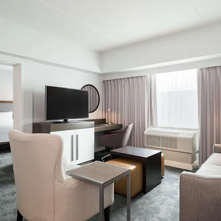 Hampton Inn Philadelphia Center City-Convention Center-3
