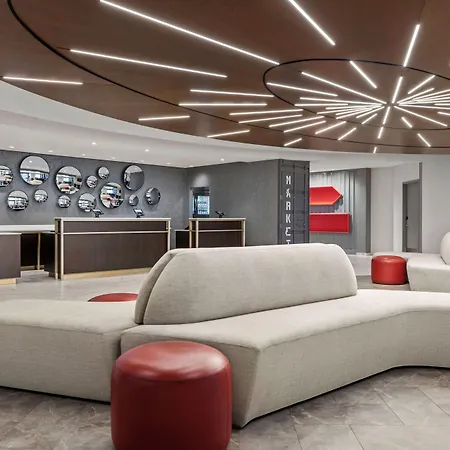 Renaissance Newark Airport Hotel-3