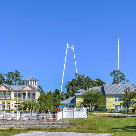 Barefoot'N Resort-2