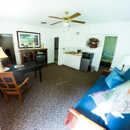 Oak Park Inn-2