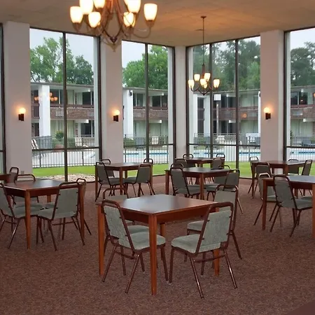 Landmark Inn-2