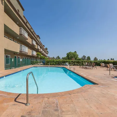 Travelodge By Wyndham Sylmar Ca-3