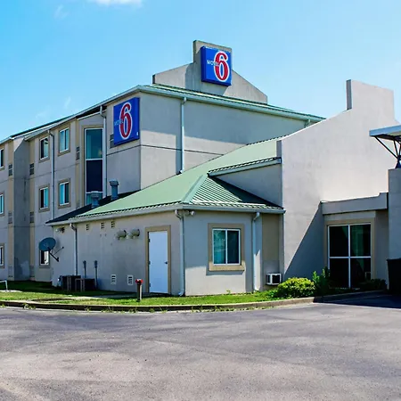 Motel 6-Seymour, In - North-2