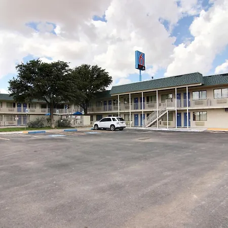 Motel 6-Fort Stockton, Tx-2