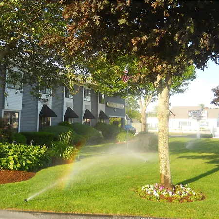 Ambassador Inn And Suites-3