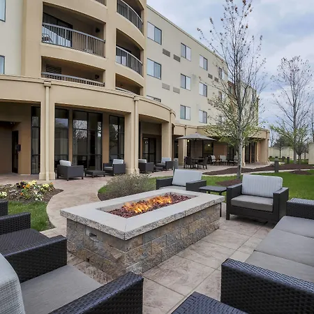 Courtyard By Marriott Potomac Mills Woodbridge-3