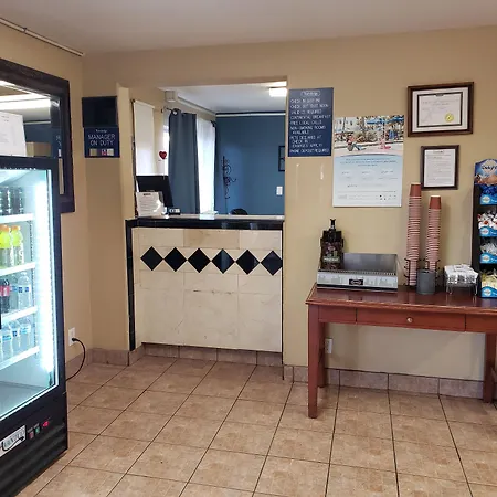Baymont By Wyndham Coalinga-3