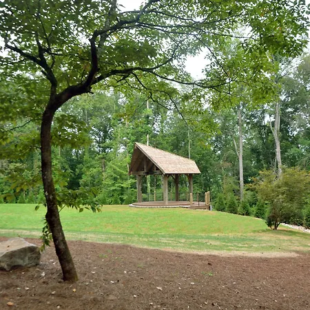Dancing Bear Lodge-2