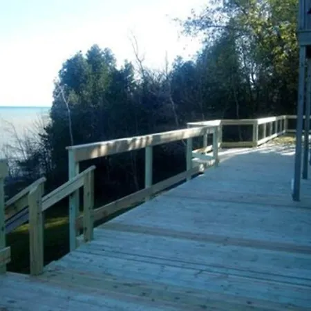 At The Waters Edge Bed & Breakfast-2