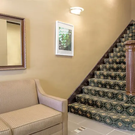 Super 8 By Wyndham San Francisco/Union Square Area-3