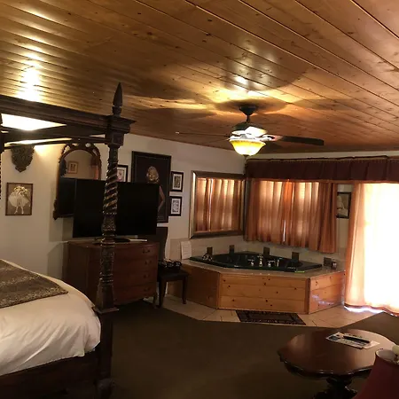 Echo Canyon Spa Resort (Adults Only)-2