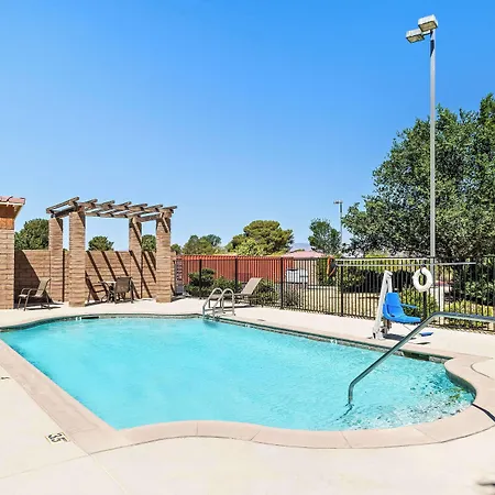 Best Western California City Inn & Suites-2