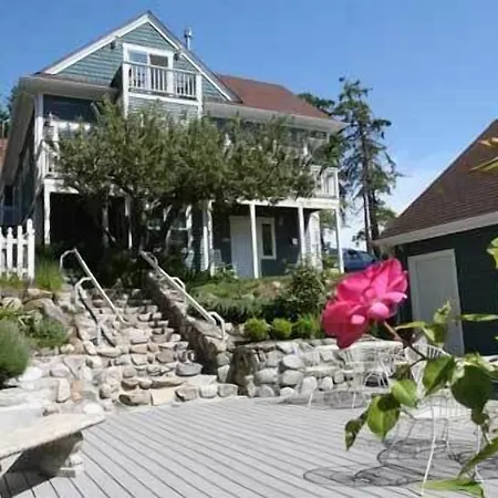 Tucker House Inn-3