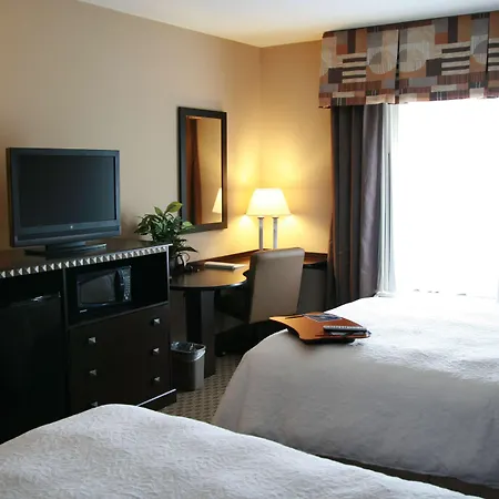 Hampton Inn Topeka-3