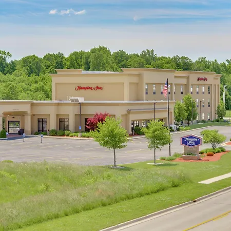 Hampton Inn Auburn-2