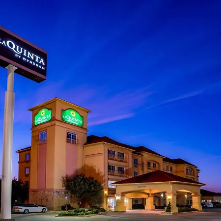 La Quinta By Wyndham Dfw Airport West - Bedford-3