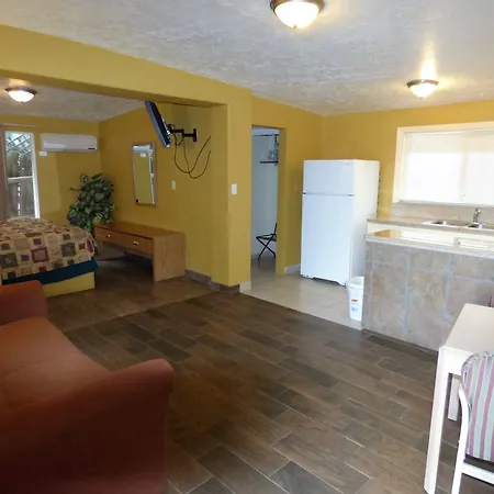 Sands Motel-2