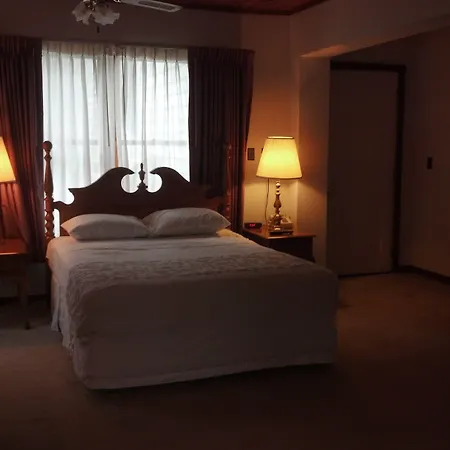 Oswego Inn-2