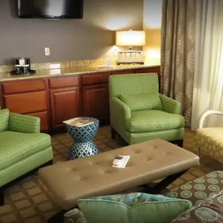 Wingate By Wyndham Elkins-2