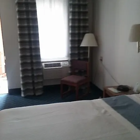 Mainstreet Inn-3