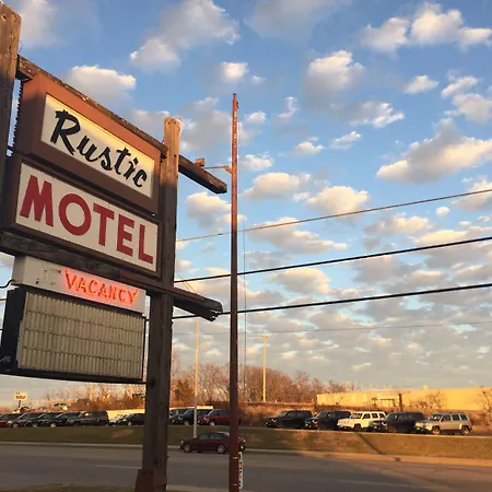 Rustic Motel Rolla-2