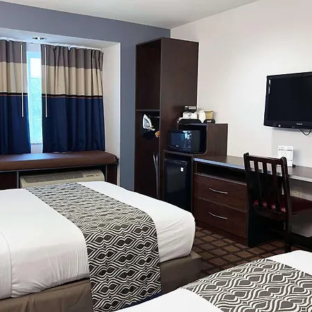 Microtel Inn & Suites By Wyndham Michigan City-2