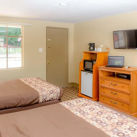Relax Inn - Bryson City-3