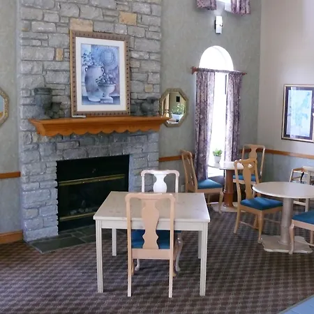 The Woodridge Inn-3