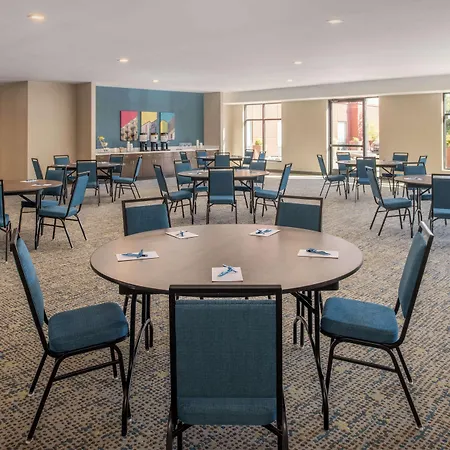 Hampton Inn And Suites Seattle - Airport / 28Th Avenue-3