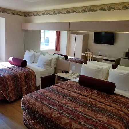 River Canyon Lodge-2