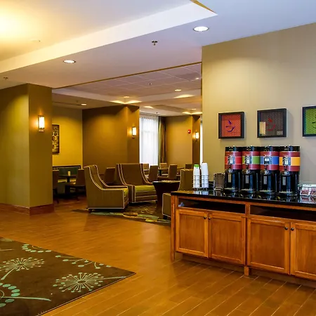 Hampton Inn Fayetteville-2