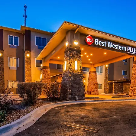 Best Western Plus Seminole Hotel & Suites-2