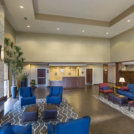 Comfort Suites Fargo Medical Center-2