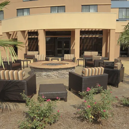 Courtyard By Marriott Jackson Airport/Pearl-3
