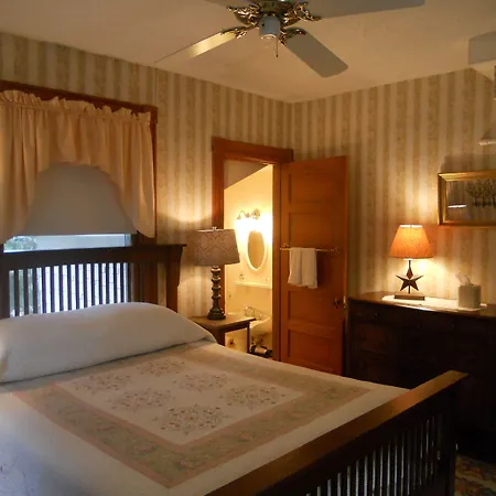 Night Swan Intracoastal Bed & Breakfast-2