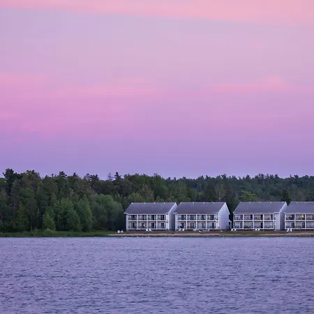 Clearwater Lakeshore Motel-3