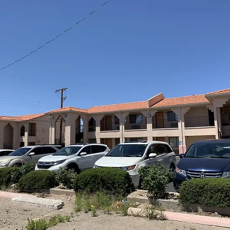 Luxury Inn-3