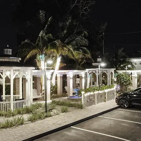 Coconut Inn-2