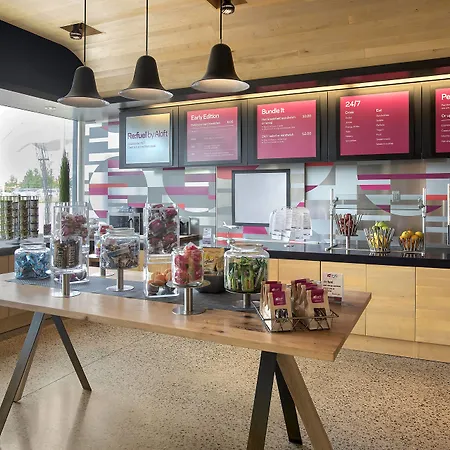 Aloft By Marriott Buffalo Airport-3