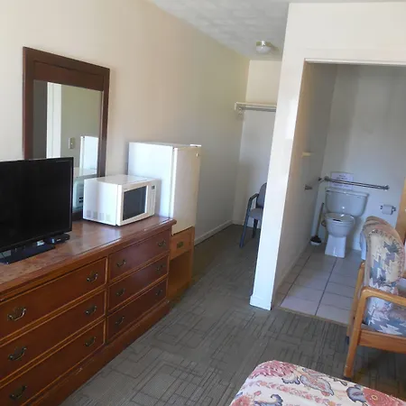 Ute Motel-2