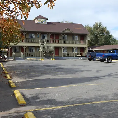 Ute Motel-3